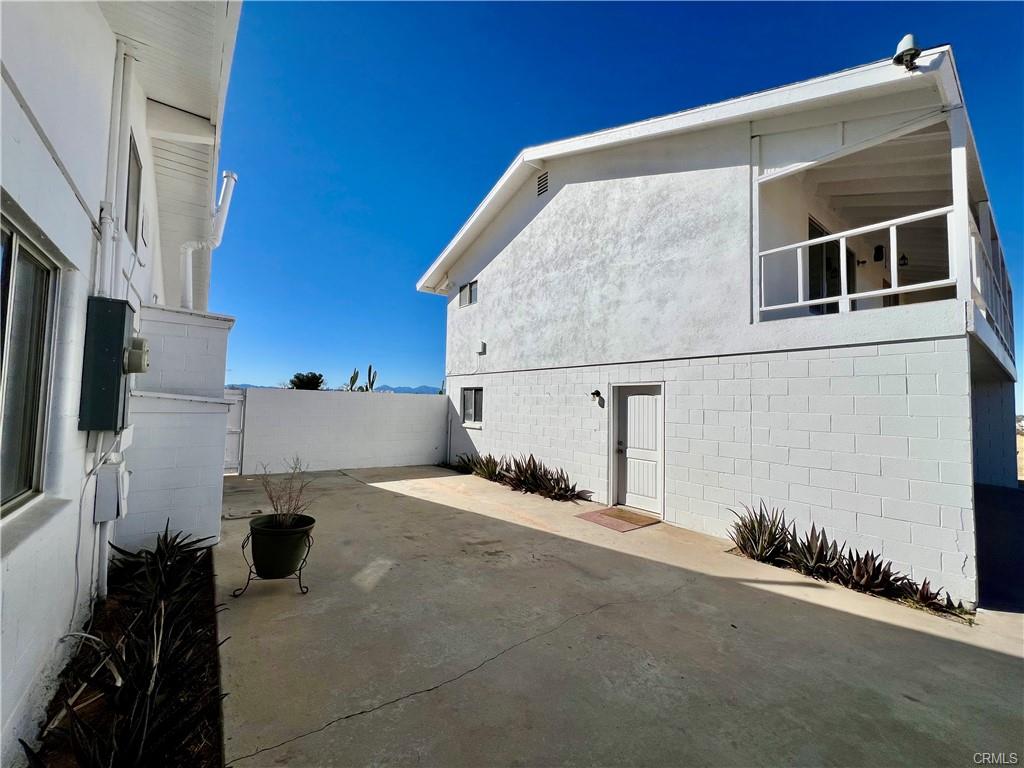 11012 Matilija Road