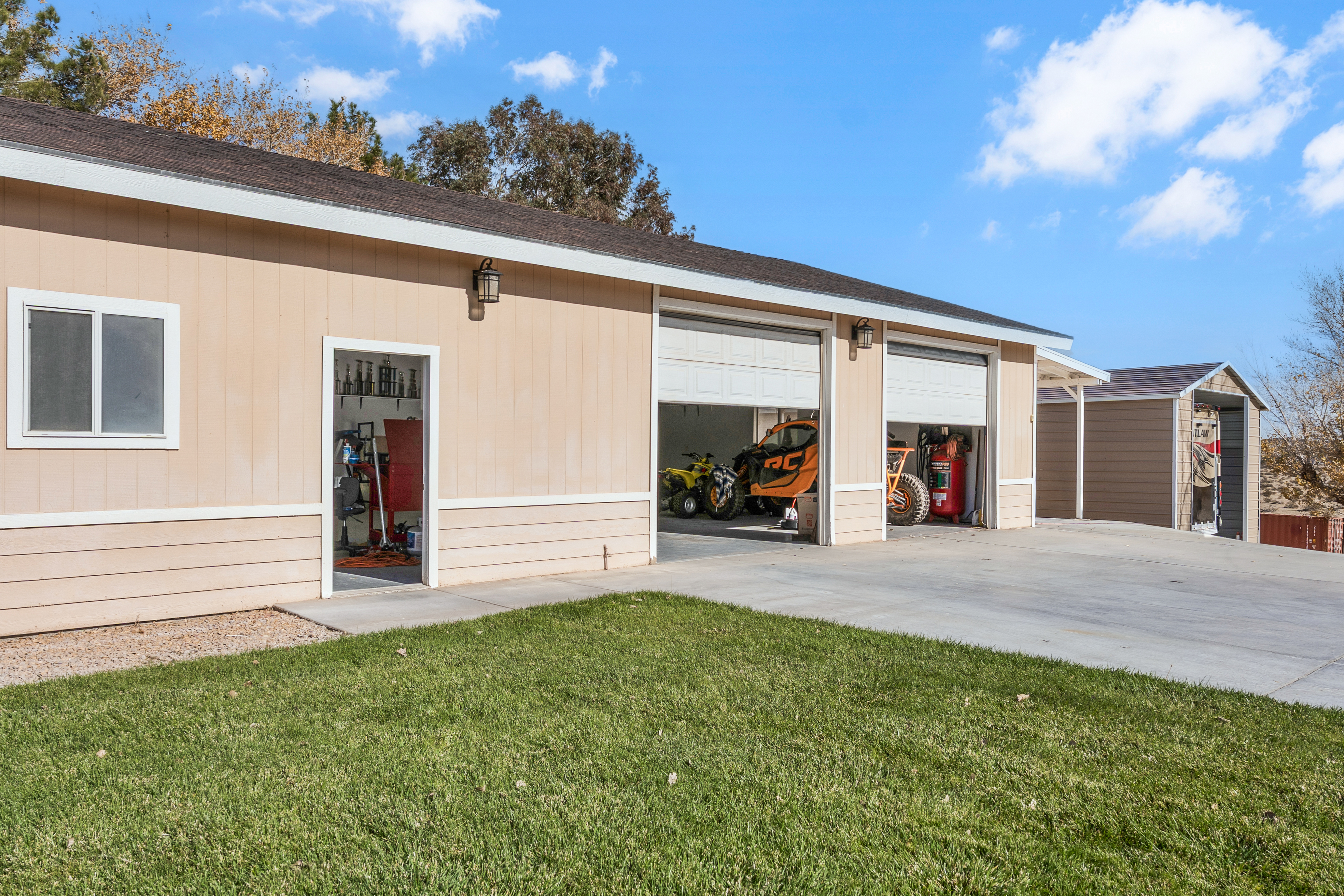 37176 Rozanne Drive
