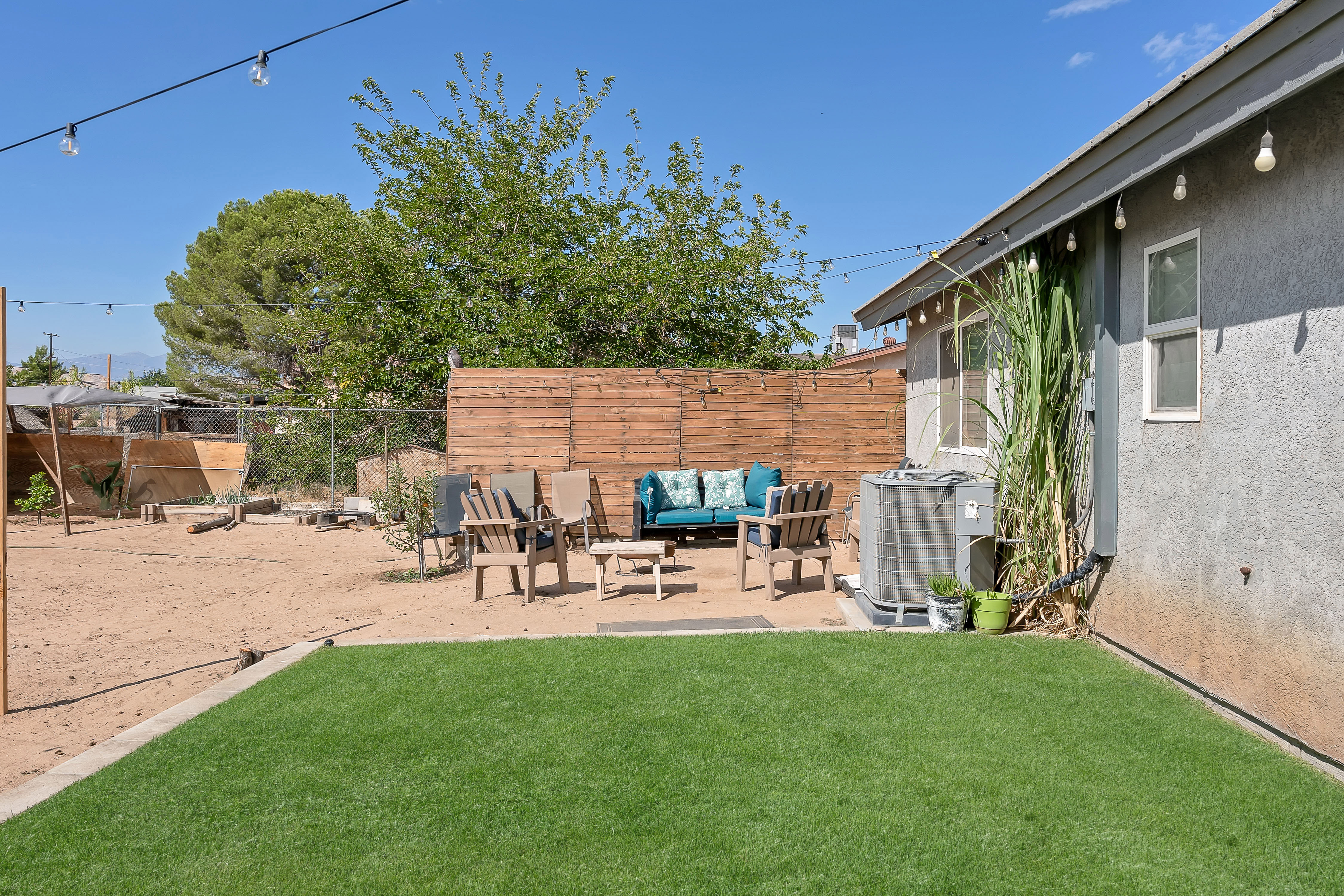 17357 Capri Street