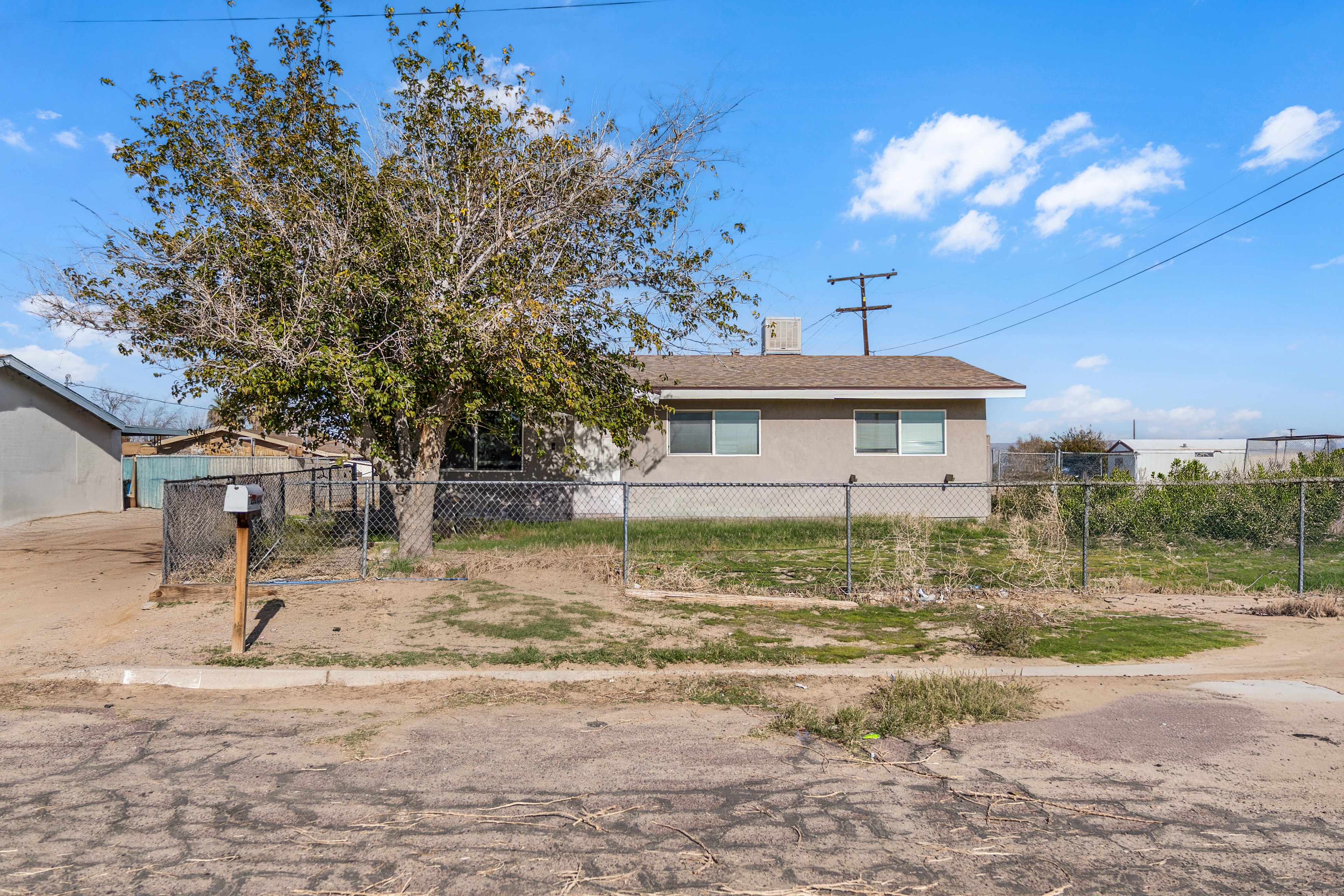 25298 Jade Rd